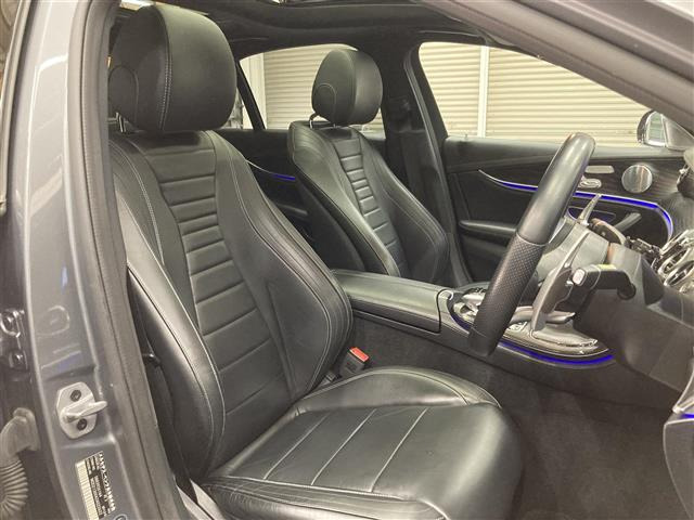 EクラスE220d アバンギャルド AMGライン