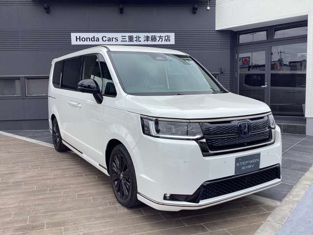 ステップワゴン2.0 e:HEV スパーダ プレミアムライン ブラック エディション