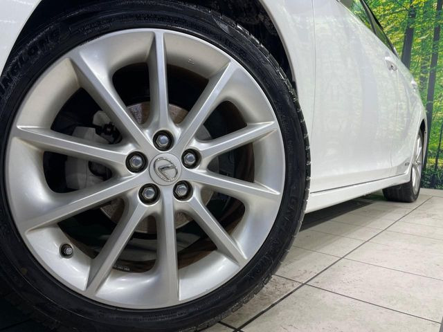 �y����17�C���`�A���~�z�C�[���z�O�ςɃ}�b�`���������A���~�z�C�[���𑕒����Ă���܂��B�e��ЊO�A���~�z�C�[����A�X�^�b�h���X�^�C�����戵�����Ă���܂��B���񂲑��k����������