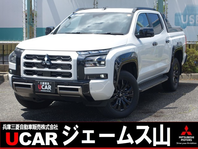 トライトン2.4 GSR ディーゼル 4WD