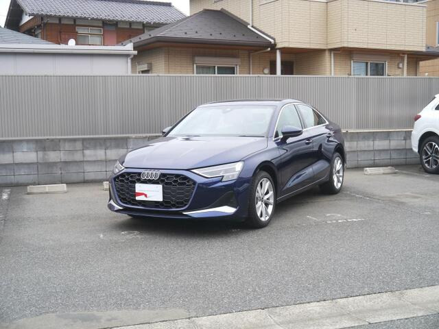 A3セダン30 TFSI アドバンスド