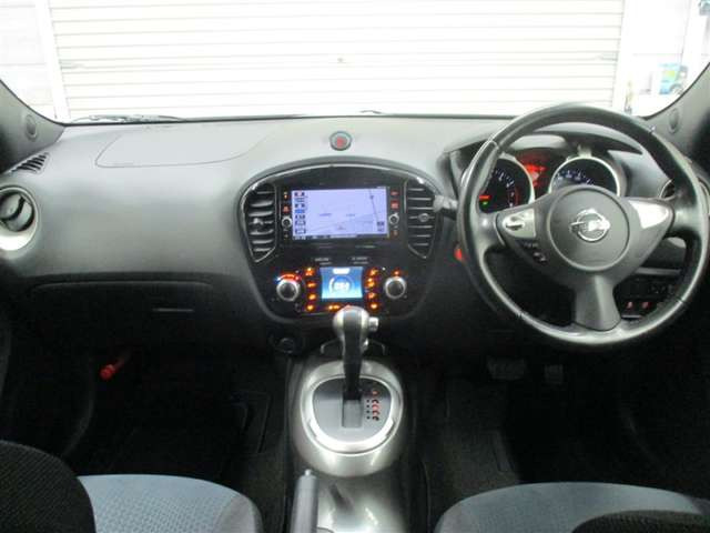 ジューク1.5 15RX V セレクション