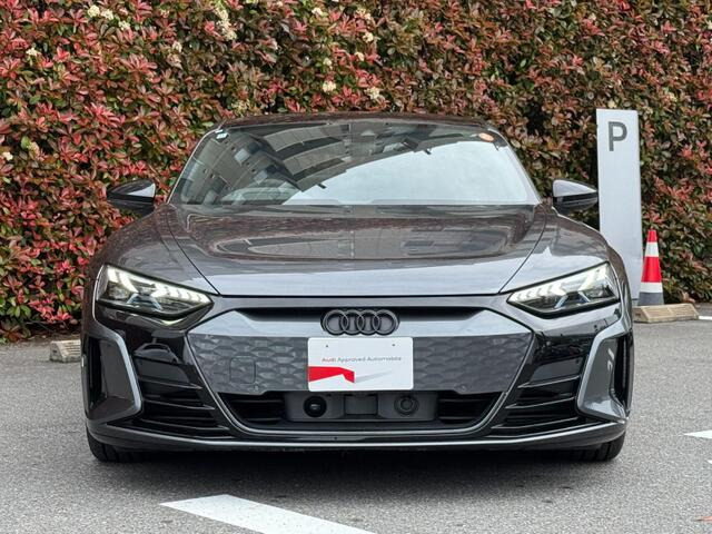 RS e-tron GT