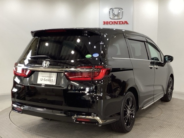 オデッセイ2.4 アブソルート EX 4WD