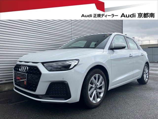 A1スポーツバック25 TFSI アドバンスド