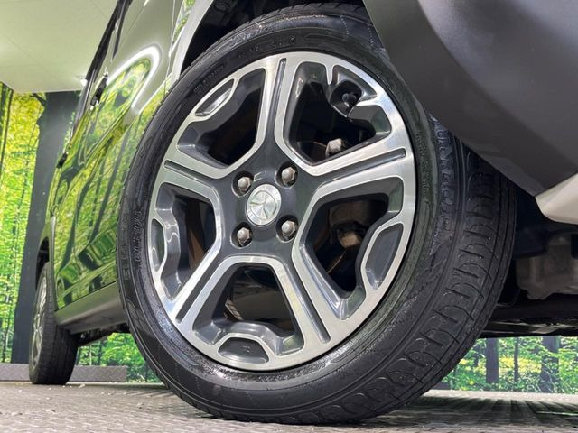 �y����15�C���`�A���~�z�C�[���z�O�ςɃ}�b�`���������A���~�z�C�[���𑕒����Ă���܂��B�e��ЊO�A���~�z�C�[����A�X�^�b�h���X�^�C�����戵�����Ă���܂��B���񂲑��k����������