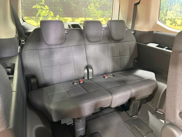 3��ڃV�[�g�͂�������ԗǍD����l�ł��������ƍ����Ē����܂��̂ŁA��l���ł̂��o���������N���N�ł��􂲉Ƒ��ŁA�C�̒m�ꂽ���ԂŁA�h���C�u�ɍs���̂��y���݂ł��ˁ�