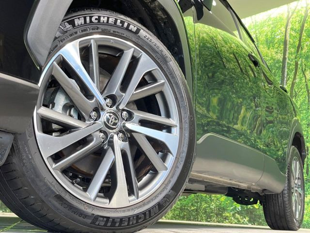 �y�����A���~�z�C�[���z�O�ςɃ}�b�`���������A���~�z�C�[���𑕒����Ă���܂��B�e��ЊO�A���~�z�C�[����A�X�^�b�h���X�^�C�����戵�����Ă���܂��B���񂲑��k����������