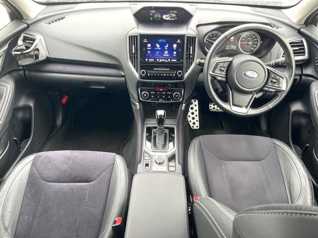 フォレスター1.8 スポーツ 4WD