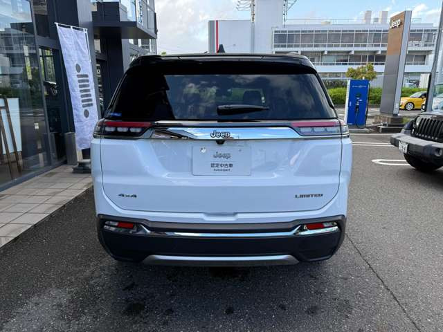 コマンダー2.0 リミテッド ディーゼル 4WD
