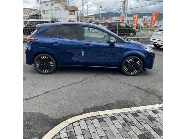 ノートオーラ1.2 G レザーエディション