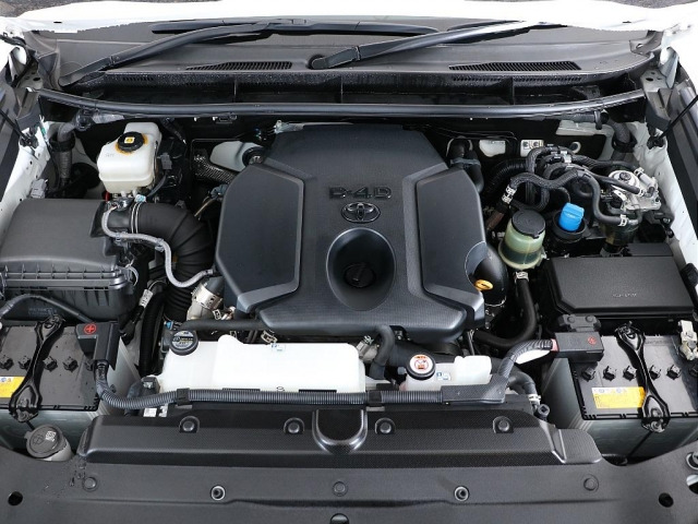 ランドクルーザープラド2.8 TX Lパッケージ 70thアニバーサリー リミテッド ディーゼル 4WD