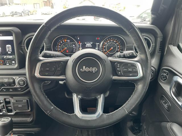 ラングラーアンリミテッド サハラ 4WD
