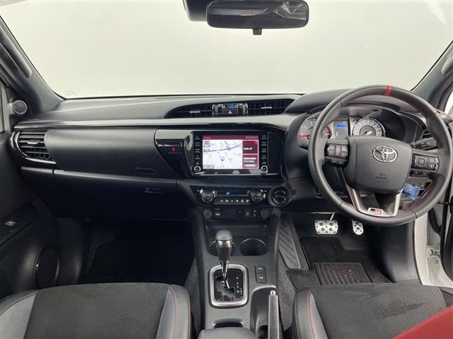 ハイラックス2.4 Z GRスポーツ ディーゼル 4WD