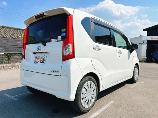 お客様のご予算帯に合わせたお車を常時100台以上取り揃えています!当社のスタッフがお客様のお車選びをしっかりサポートしご提案させていただきます!