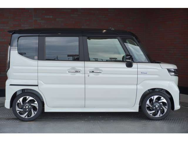 スペーシアカスタムハイブリッド(HYBRID)  XS