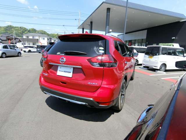 エクストレイル2.0 20Xi 4WD