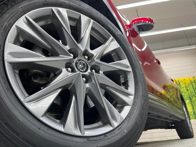 �y�����A���~�z�C�[���z�O�ςɃ}�b�`���������A���~�z�C�[���𑕒����Ă���܂��B�e��ЊO�A���~�z�C�[����A�X�^�b�h���X�^�C�����戵�����Ă���܂��B���񂲑��k����������