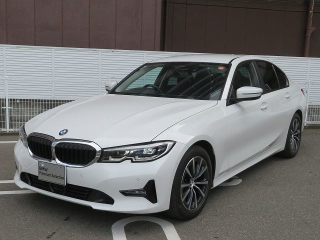3シリーズセダン318i