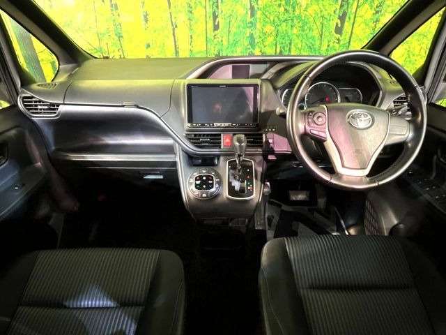 ヴォクシー2.0 ZS 煌