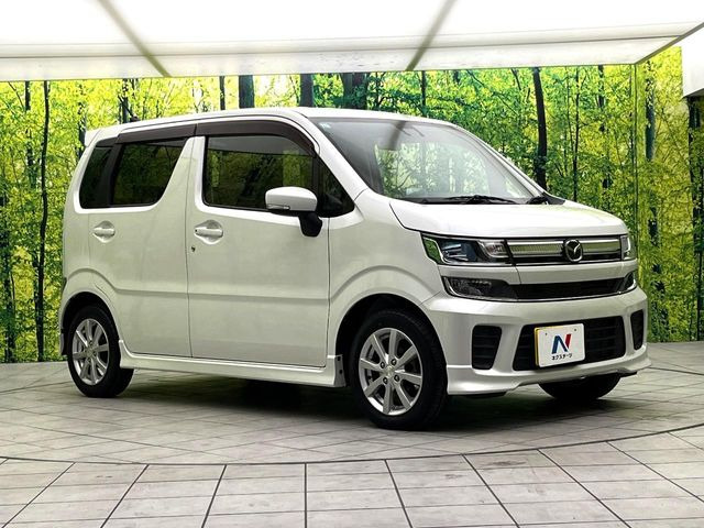 �������x�̃K���X�疌�ŝ����͂������A�㎿�ȃc���E����������B���O����_���J�����؂Ȉ��Ԃ�ی삵�A�F�����E�򉻂�h�~�B�u�e�X�v���b�V���R�[�g�v�A�u�e�v���~�b�T�R�[�g�v���炨�I�т��������܂��B