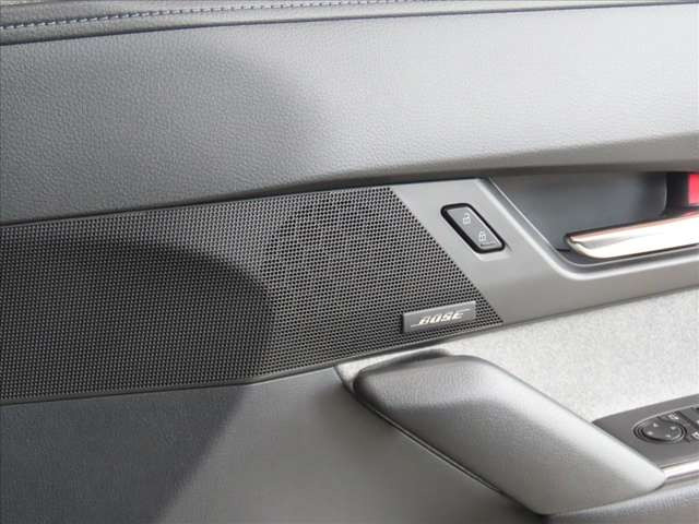 MX-30ロータリーEVナチュラル モノトーン