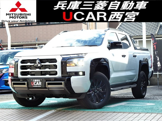 トライトン2.4 GSR ディーゼル 4WD