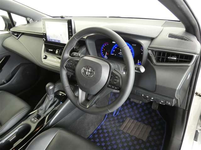 カローラツーリング1.8 ハイブリッド W×B E-Four 4WD