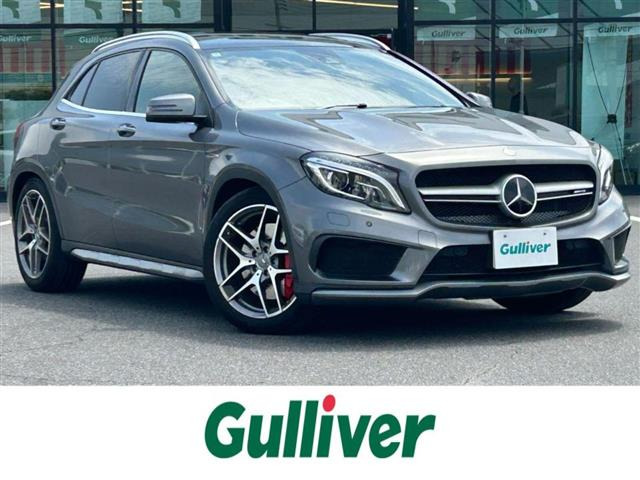 GLAクラスAMG GLA45 4マチック 4WD