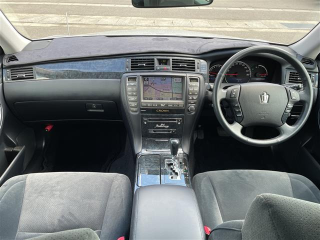 クラウンアスリート2.5 i-Four 4WD
