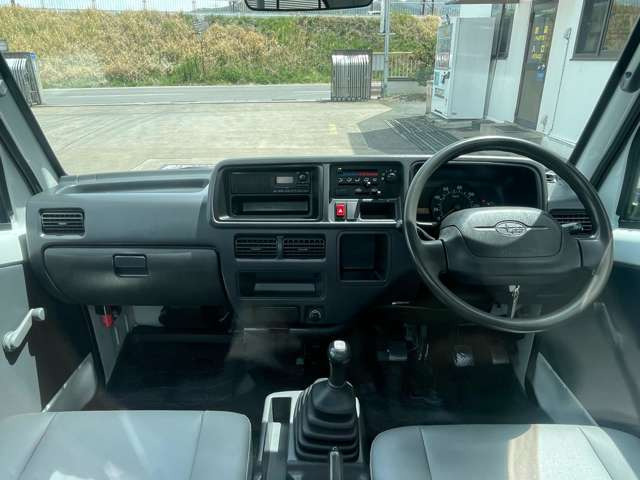 サンバートラックTC プロフェッショナル 4WD