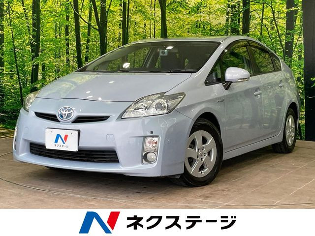 プリウス1.8 S