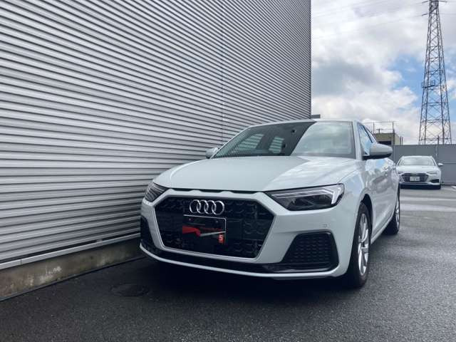 A1スポーツバック25 TFSI アドバンスド