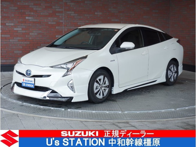 プリウス1.8 S セーフティ プラス