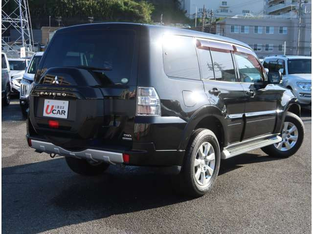 パジェロ3.2 ロング エクシード ディーゼル 4WD