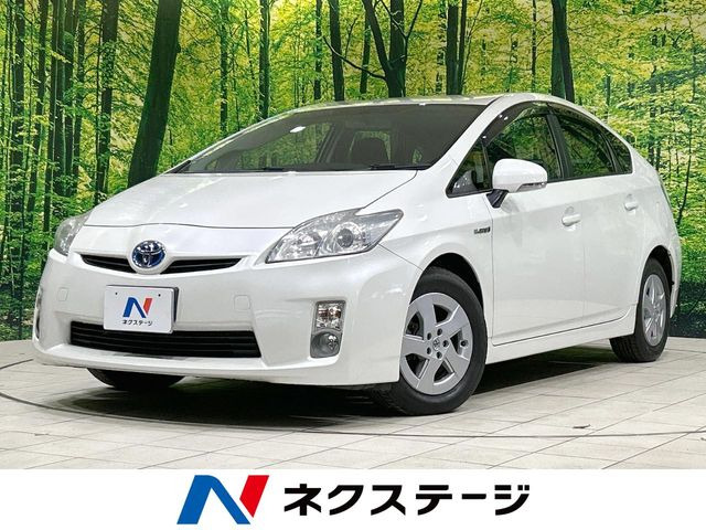プリウス1.8 S