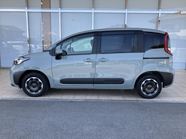 シエンタハイブリッド 1.5 Z E-Four 4WD