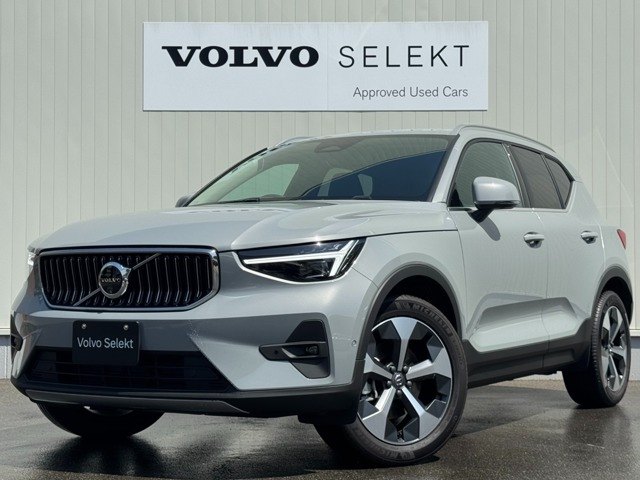 XC40ウルトラ B4 AWD 4WD