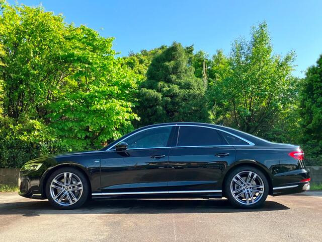 A855 TFSI クワトロ 4WD