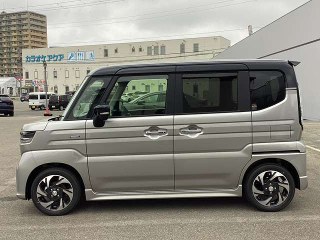 フレアワゴンカスタムスタイル XS 4WD