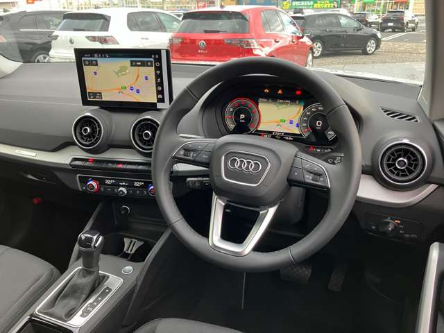 Q235 TFSI アドバンスド