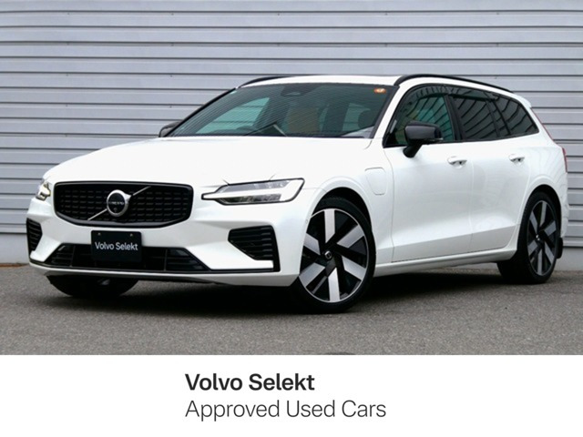 V60リチャージ PHEV T6 AWD アルティメット 4WD