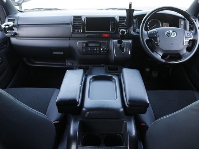 ハイエースバン2.8 スーパーGL ダークプライムII ロング ディーゼル 4WD