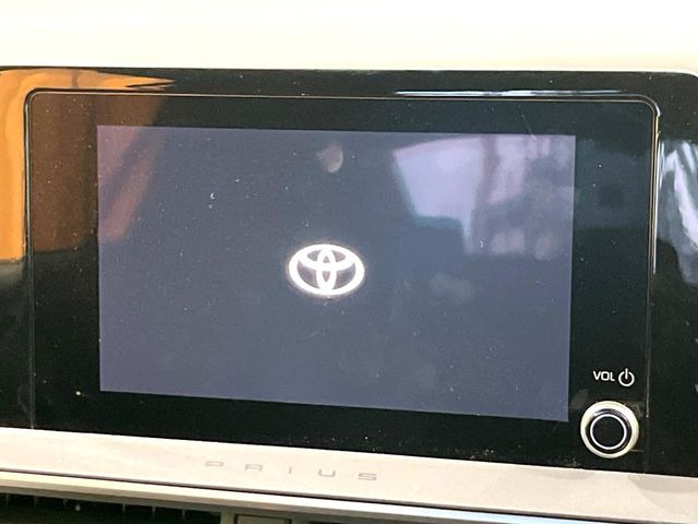 プリウス1.8 X