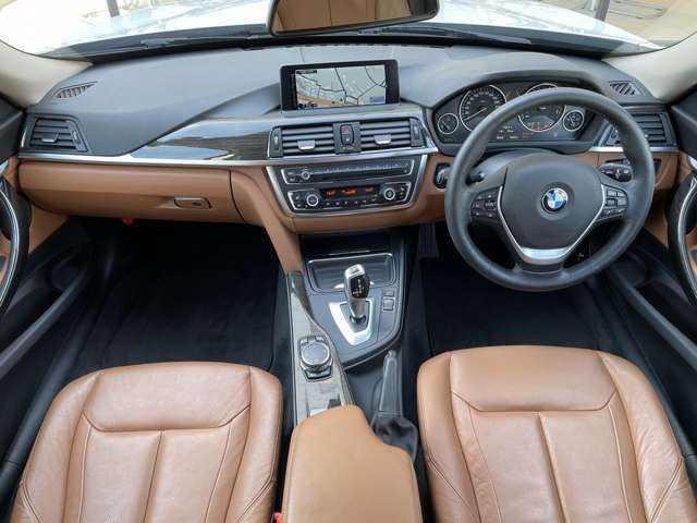 3シリーズグランツーリスモ320i ラグジュアリー