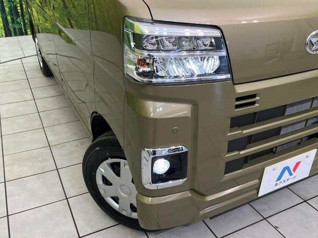 �yLED�w�b�h���C�g�z���V����ԑ��s�����ǍD�Ȏ��E���m�ۂ����S���ĉ^�]�ł��鍂�P�xLED�w�b�h���C�g�𑕔�!�_�����x�������A����d�͂��}�����Ă��܂��B