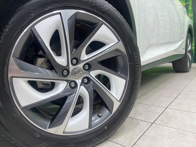 �y����20�C���`�A���~�z�C�[���z�O�ςɃ}�b�`���������A���~�z�C�[���𑕒����Ă���܂��B�e��ЊO�A���~�z�C�[����A�X�^�b�h���X�^�C�����戵�����Ă���܂��B���񂲑��k����������