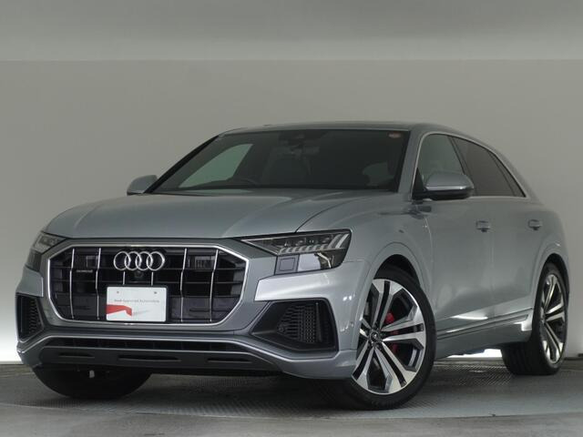 Q855 TFSI クワトロ デビューパッケージ Sライン 4WD