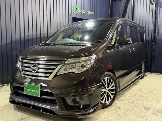 セレナ2.0 ハイウェイスター S-HYBRID アドバンスドセーフティパッケージ