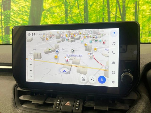 �y10.5�C���` �f�B�X�v���C�I�[�f�B�I�z���ʂ̃f�B�X�v���C��AppleCarPlay��AndroidAuto�����p�\�B�傫�ȉ�ʂŃX�}�z�i�r�A�v���������p���������܂���